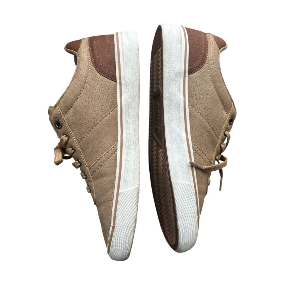 👟 Bass Men's Sneakers – Classic Comfort & Style! 👟 Sz. 10